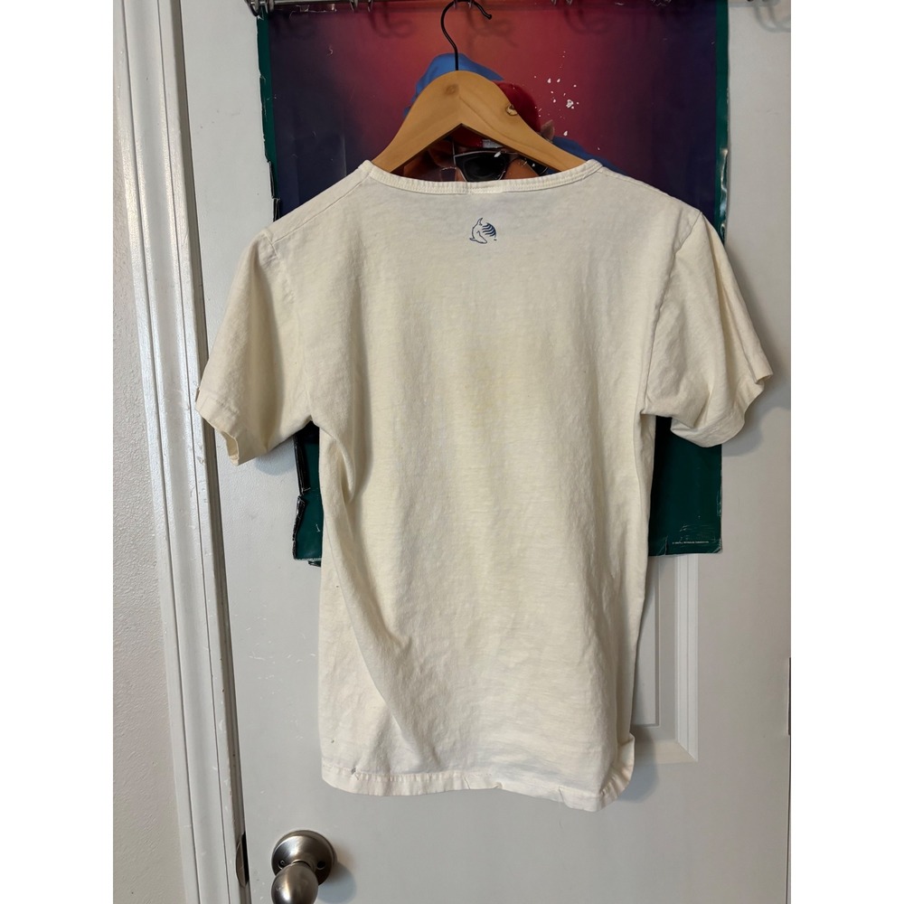 Vintage Sand Stuff Maui Ocean Center Sea Turtle Graphic T-Shirt Cream Small USA - Picture 2 of 5